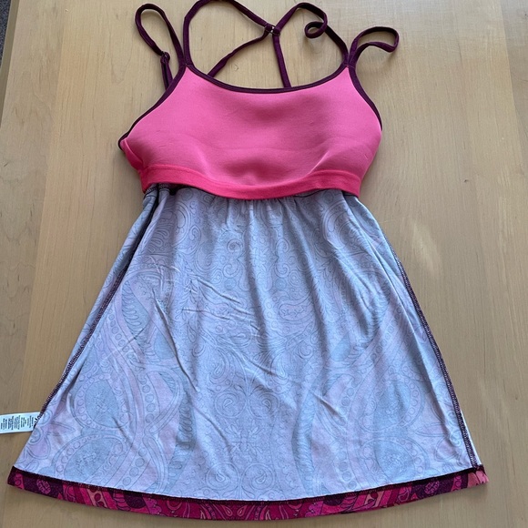 ATHLETA ATHLETIC TOP - Picture 7 of 7